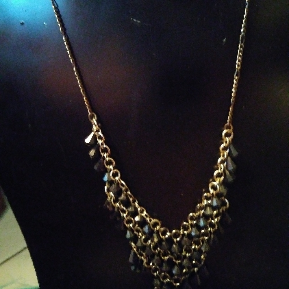 Vintage 1928 silvertone V Shaped dangle shiny black beads necklace